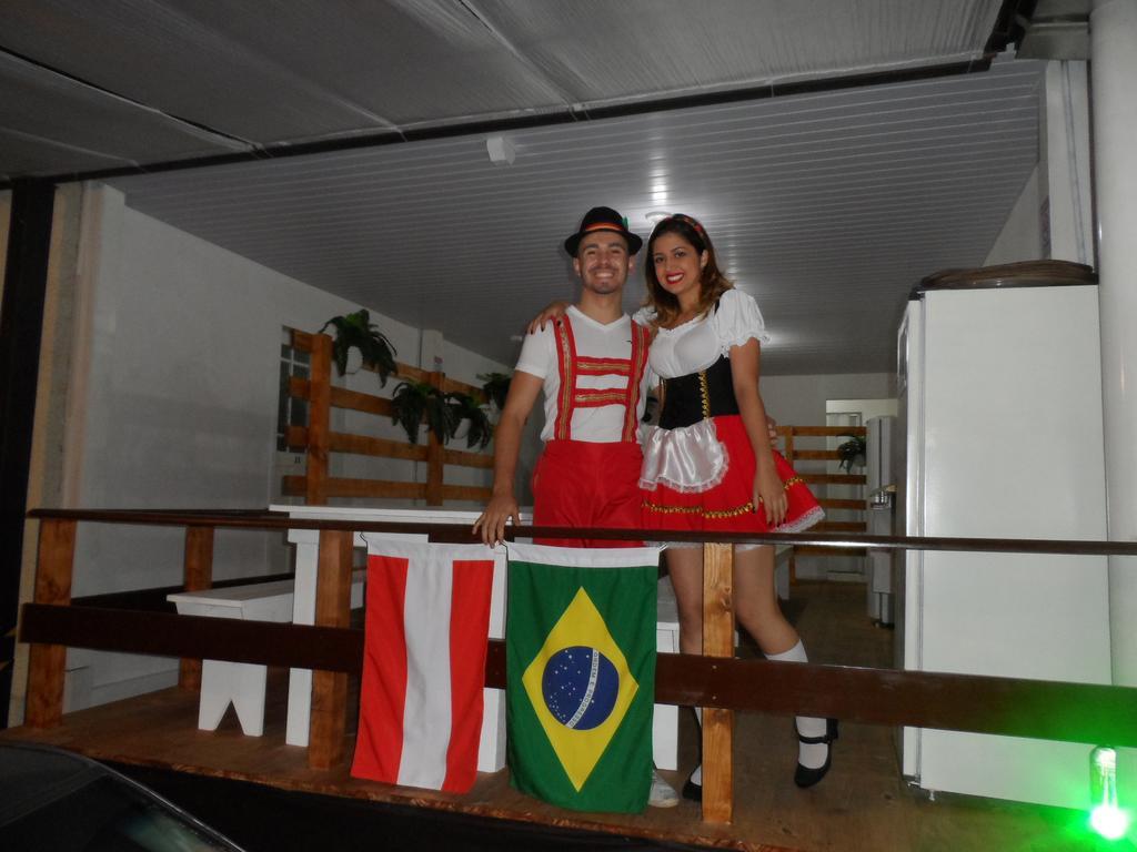 Austria Hostel & Pousada Blumenau Exterior photo